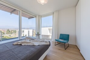 3 habitaciones, tabla de planchar con plancha y wifi gratis