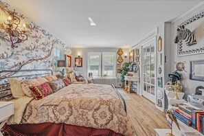 4 Schlafzimmer, Schreibtisch, kostenloses WLAN, Bettwäsche