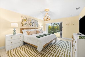 5 soverom, strykejern/-brett, internettilgang og sengetøy