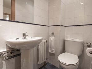 Hair dryer, towels