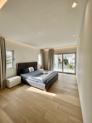 Bathroom - Emerald Bay Suites (Paralimni)