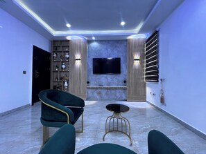 Deluxe Villa | Living area - GRACIAS HOTEL AND SUITES (Lekki)