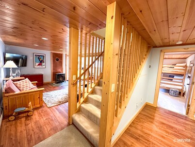 Gorgeous Mountain Home Near Mad River Glen