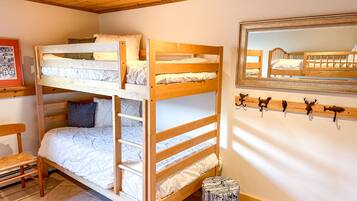 5 chambres, bureau, fer et planche Ă  repasser, Wi-Fi gratuit