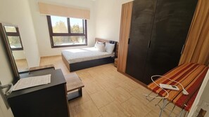 Appartamento | 1 camera, ferro/asse da stiro, Wi-Fi gratuito, lenzuola