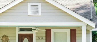 Modern 3BR Retreat | Pet-Friendly Outdoor Space