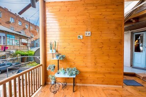 Apartment | Terrace/patio - H&B apartments Qolga (Tbilisi)