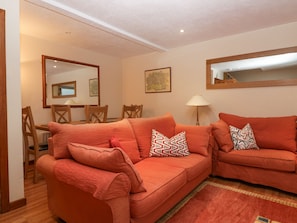 Living area - Fairfield View (Ambleside)