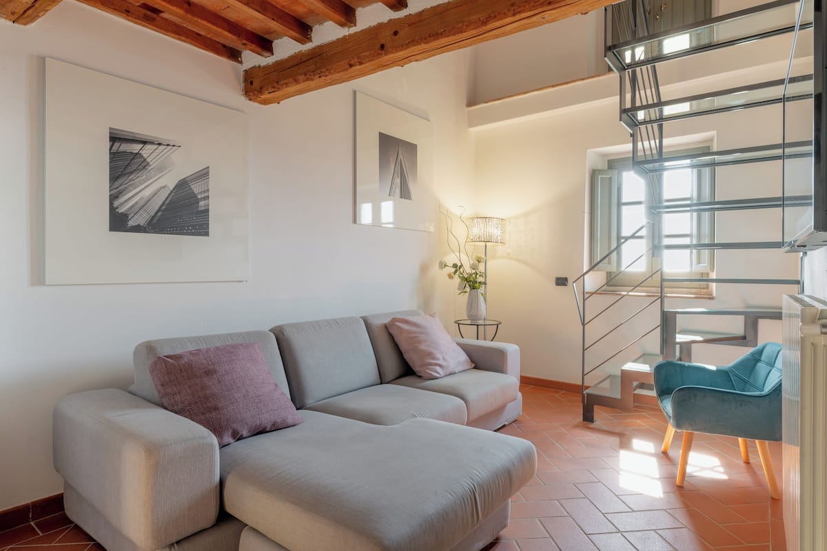 Family Apartment, 3 Bedrooms, 2 Bathrooms, Valley View | Living area | 50-inch Smart TV with cable channels
