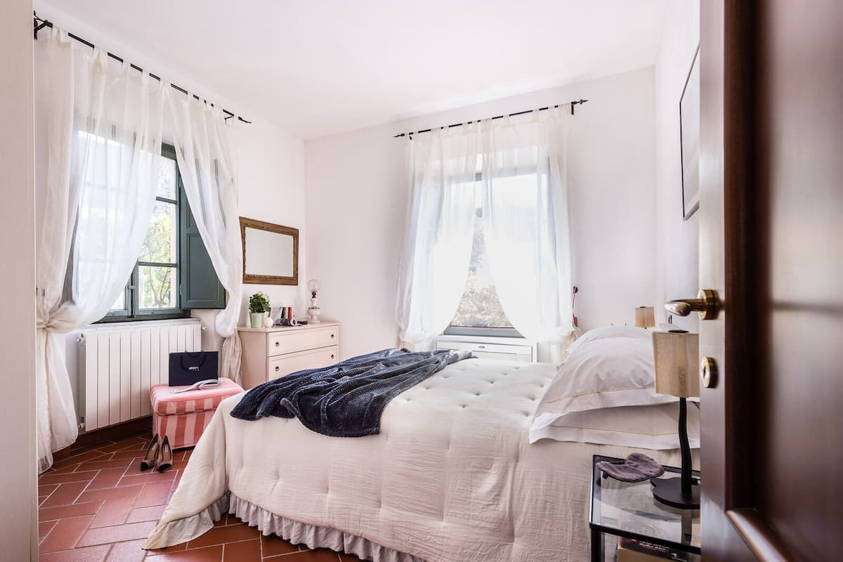 2 habitaciones, ropa de cama de alta calidad y cubrecamas