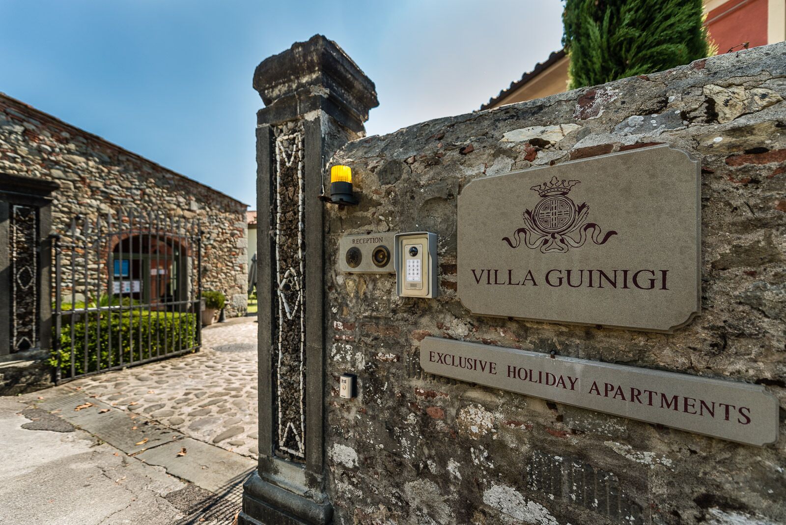Entrée de l’hébergement