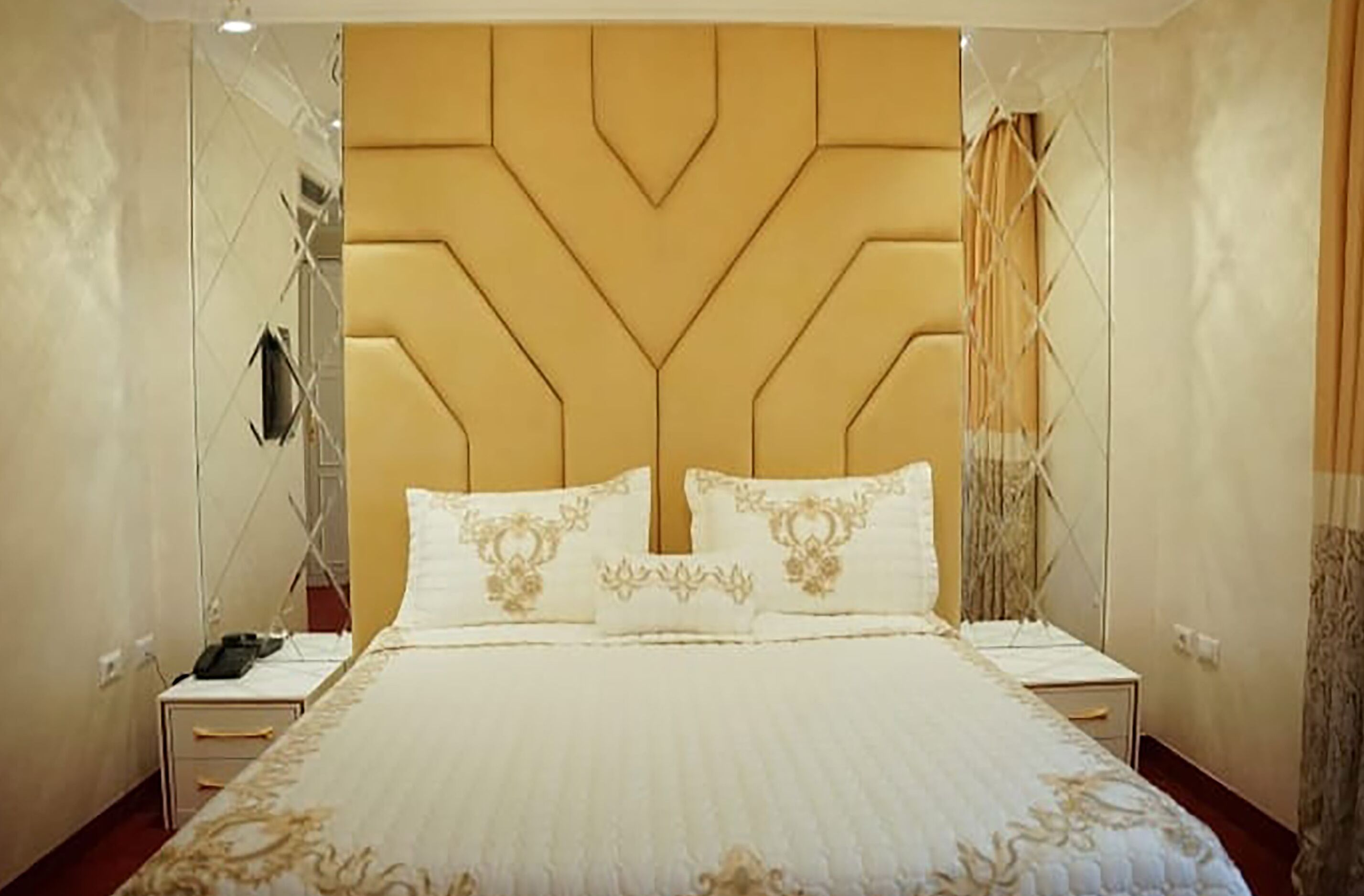 Photo - Hotel Eiffel