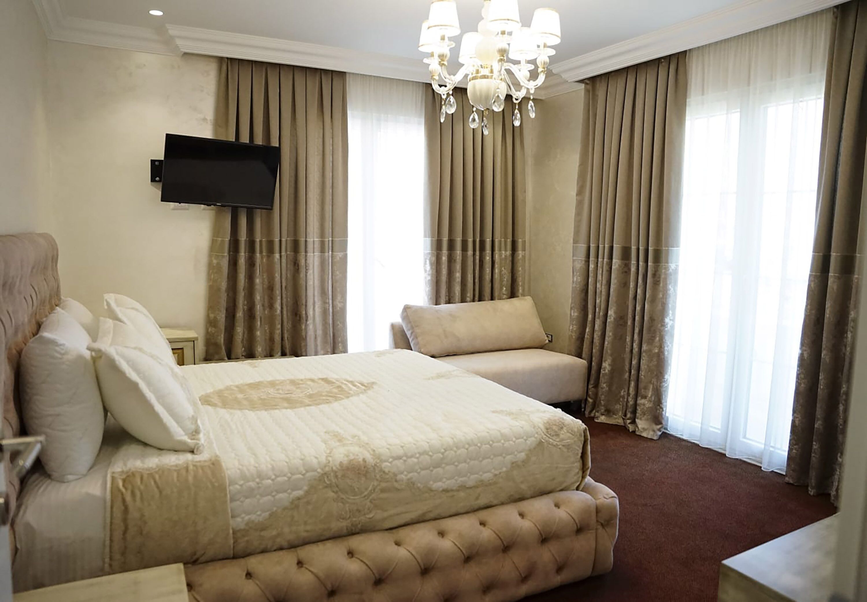 Photo - Hotel Eiffel