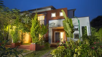 Ngoại thất