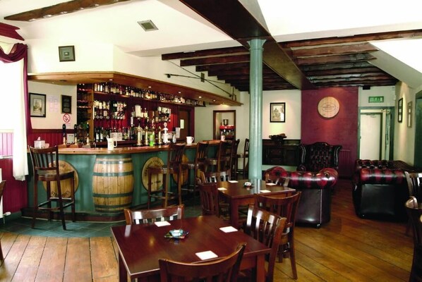 Bar (in der Unterkunft)