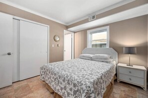 3 chambres, fer et planche Ă repasser, Wi-Fi, draps fournis