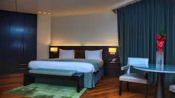 Signature Suite