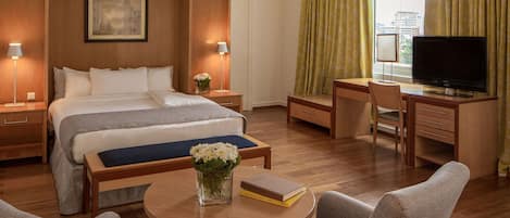 In-room safe, desk, laptop workspace, blackout curtains