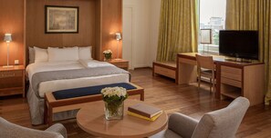 In-room safe, desk, laptop workspace, blackout curtains -  Eko Hotel Suites (Lagos)