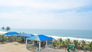 Beach/ocean view