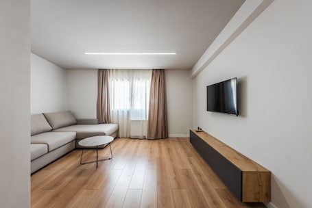 Sábanas italianas Frette, ropa de cama de alta calidad y cubrecamas . Relax Inn Hotel Durres