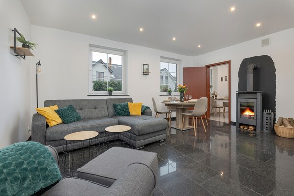 Apartamento, 2 habitaciones, cocina | Zona de estar