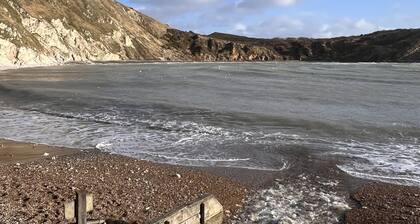 Agua de Plata, 16 Wakeling Island, Silverlake