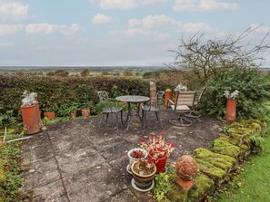 Outdoor dining - The Barn (Morpeth)