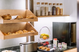 Desayuno buffet todos los días (con cargo)