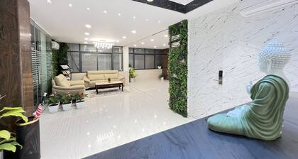 The Auberge - Boutique Hotel