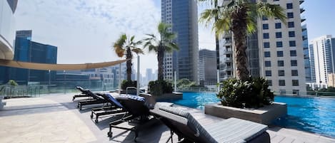 Appartement (1 Bedroom) | Zwembad | Een buitenzwembad