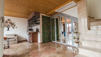 Premium-Villa | 2 Schlafzimmer, hochwertige Bettwaren, Select-Comfort-Betten, Zimmersafe