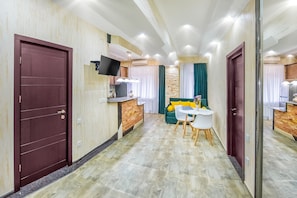 Appartement | Aire de séjour | Téléviseur à DEL de 37 po avec télévision numérique