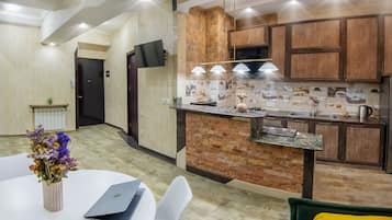 Apartment | Ruang tamu | 37 inci televisyen LED dengan digital