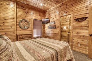 5 bedrooms, free WiFi, bed sheets