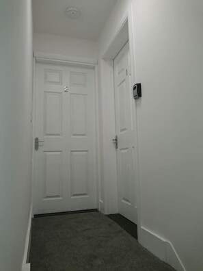 Interior - 1 Wood Yard Cottages. 2 Bedroom, Large lounge (Long Sutton)