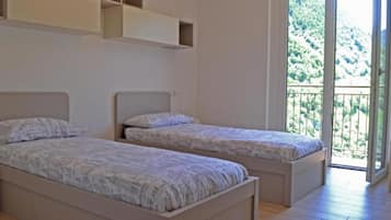 1 Schlafzimmer, Schreibtisch, WLAN, Bettwäsche