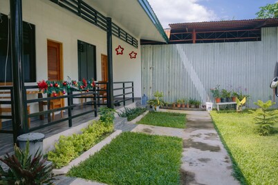 L'Puerta Travel Inn