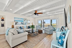 Smart TV - Best of Both 5 Bedroom Inlet Front (Garden City Beach)