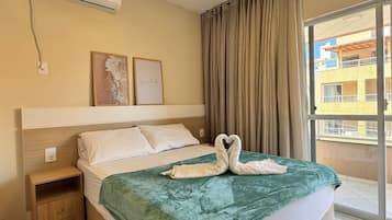 Apartment | 2 bedrooms, Egyptian cotton sheets, premium bedding, iron/ironing board