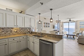 Fridge, microwave, oven, stovetop - Shoalwater 1204 by Liquid Life (Orange Beach)
