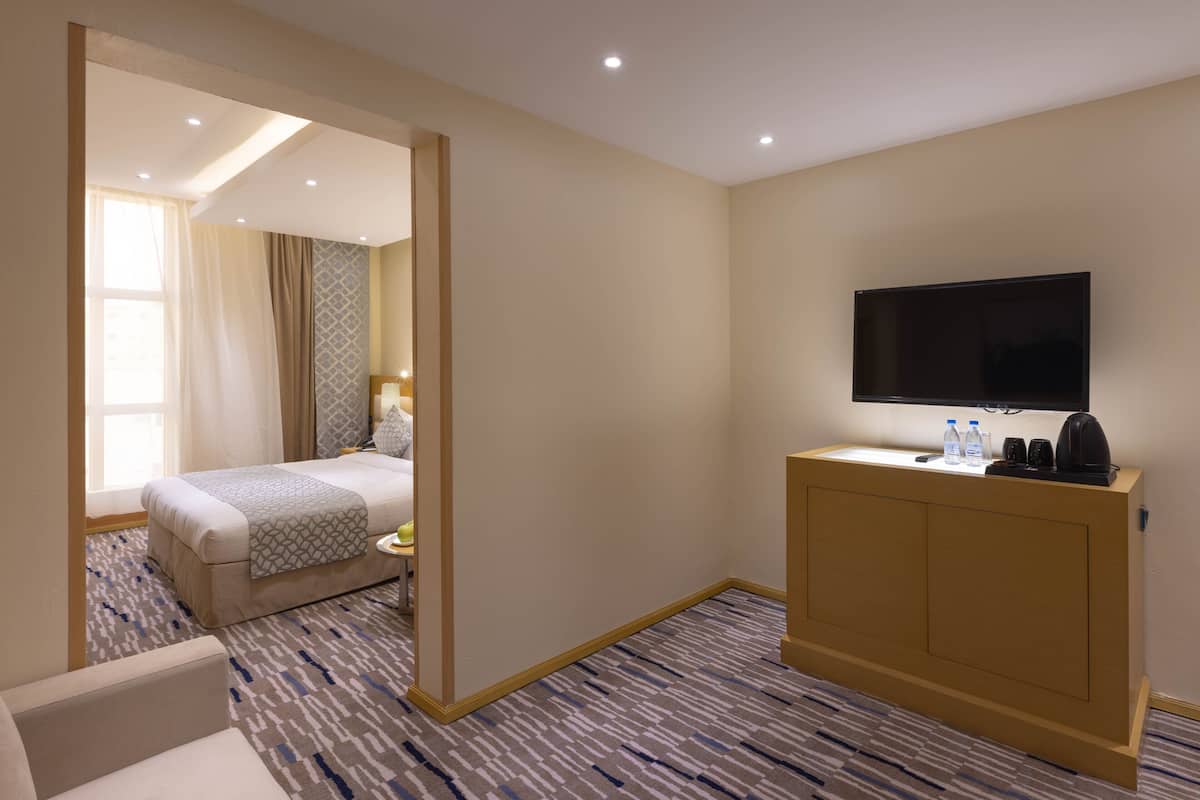 Minibar, in-room safe, blackout drapes, iron/ironing board