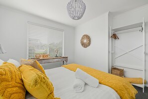 3 bedrooms, iron/ironing board, free WiFi, bed sheets