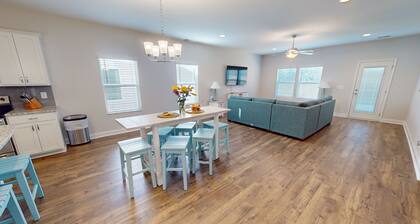 Villas At Seaside 116 A 2 Bedroom Home by RedAwning