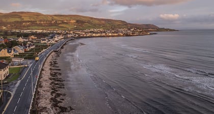 Cosy Waterfall Cottage Carnlough on the North Coast 2 min walk from the Harbour
