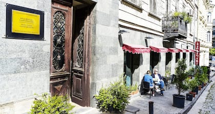 H&B apartments Laghidze