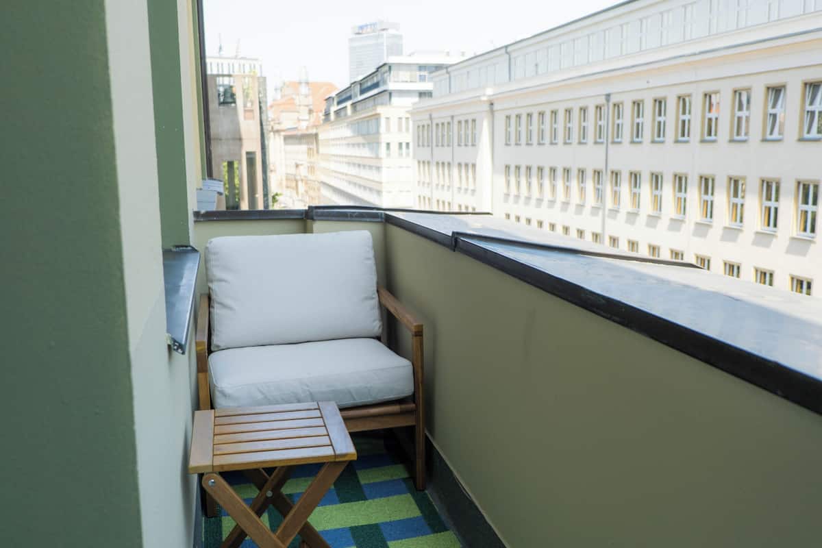 Comfort fyrbäddsrum - 2 queensize-sängar | Balkongutsikt