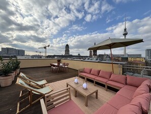 Luxury Loft | Terrace/patio - The Charming by Curt Suites (Berlin)