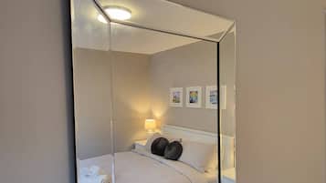 3 bedrooms, iron/ironing board