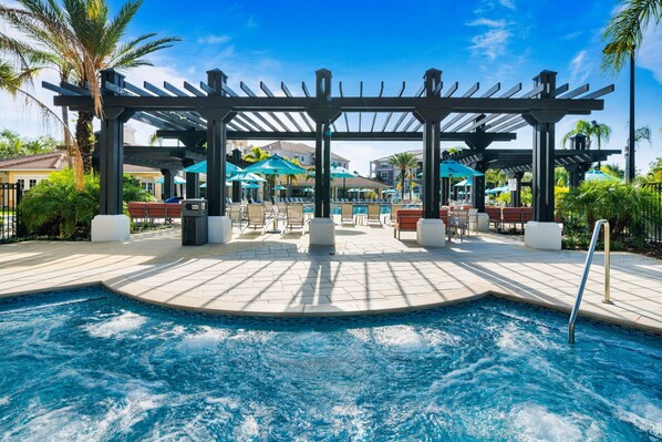 Pool - Next to Convention Center * 10 min from Universal! (Orlando)